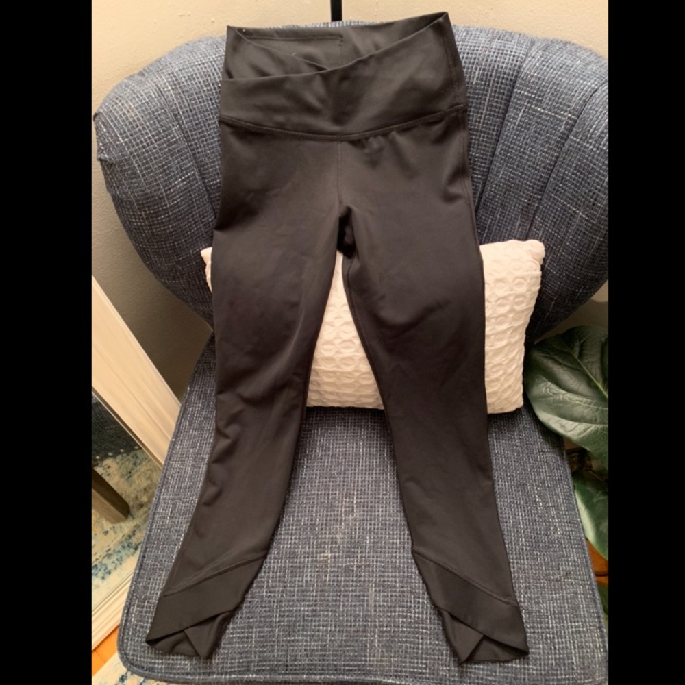 Nike Black Small Cross Band Capris